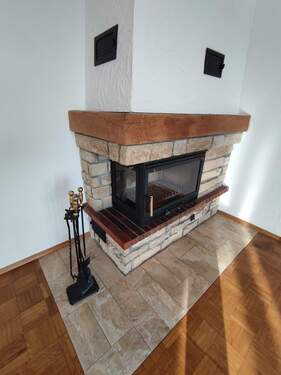 Kamin in Funktion - herrlich ruhig in guter Lage ...