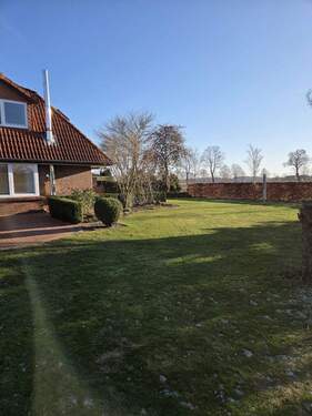 Garten mit Buchenhecke - 