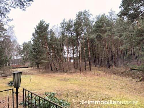 Ausblick zum See - 3 Zimmer Mehrfamilienhaus, Wohnhaus in Schwielochsee