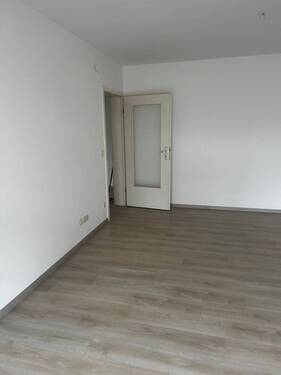 Wohnzimmer Beispielwohnung - 3 Zimmer Etagenwohnung in Stralsund