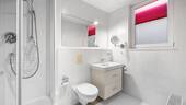 Badezimmer UG - Terrassenwohnung mit 117,30 m&sup2; in Gröbenzell zur Miete
