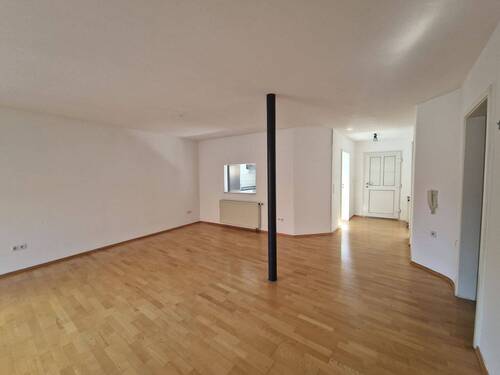 Eingangsbereich - 2 Zimmer Terrassenwohnung zum Kaufen in Lorsch
