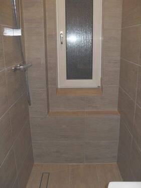 Bodentiefe Dusche - 