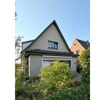 Im Herzen von Habenhausen - Einfamilienhaus mit großem Garten, Garage und Dachterrasse - Bremen