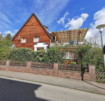 kernsaniertes MFH mit 6 Carports. - Engen