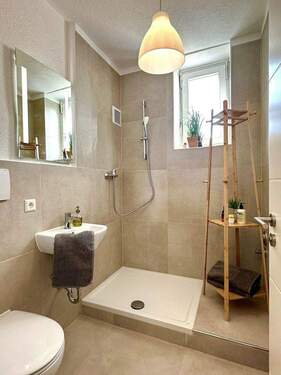 Badezimmer - 2 Zimmer Etagenwohnung zur Miete in Lörrach