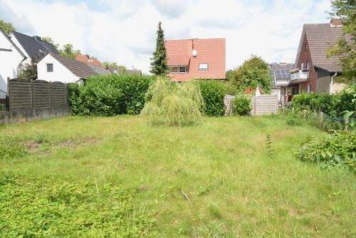 Weiterer Bauplatz & Garten - 