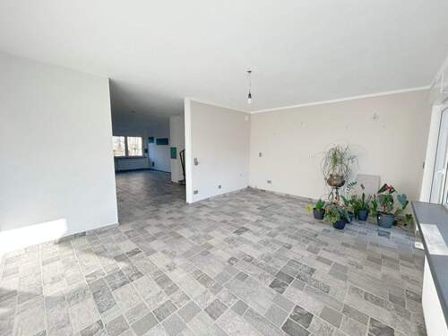 Wohnzimmer - 6 Zimmer Reihenmittelhaus in Konz