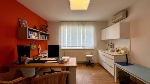 Praxis_Zimmer2 - 