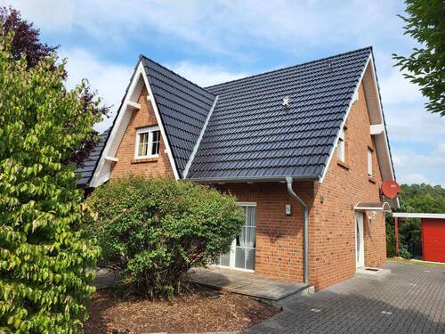 002 Haus.jpg - 6 Zimmer Einfamilienhaus zum Kaufen in Sassenburg