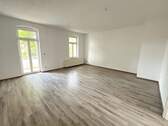 Wohnzimmer - *** Neue EBK und Balkon*** - 466,00 EUR Kaltmiete, ca.  78,80 m² Wohnfläche