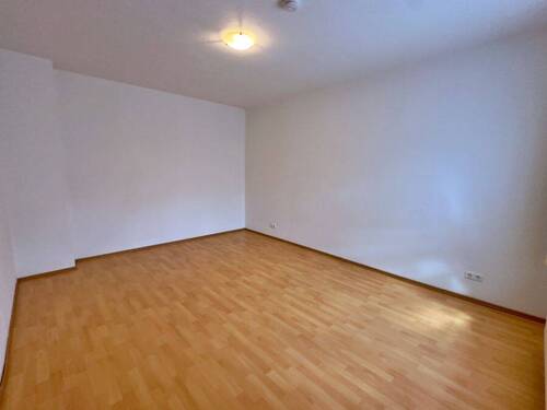 Schlafzi. Whg. links - 