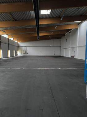Halle rechts - Halle in Geesthacht