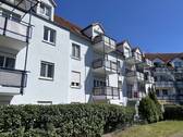 Ansicht Balkonseite - BEZUGSFREI UND NEU RENOVIERT - 129.000,00 EUR Kaufpreis, ca.  50,50 m² Wohnfläche