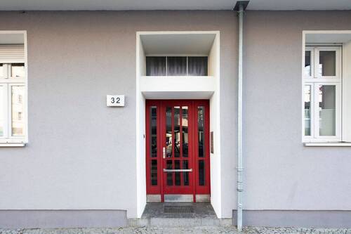 Eingang - 2 Zimmer Etagenwohnung zum Kaufen in Berlin