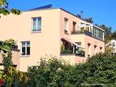 Dachwohnung mit Terrasse und Wintergarten - 