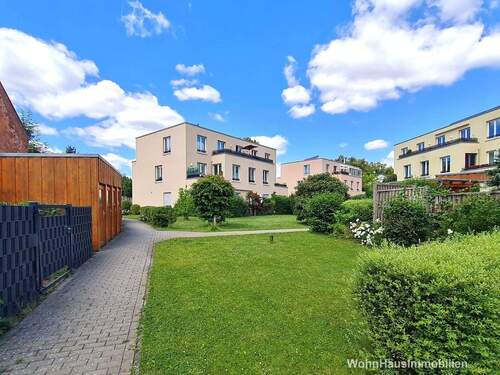 Gepflegte Wohnanlage mit 15 Wohneinheiten - 