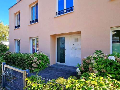 Wohnblock mit 5 Wohneinheiten - 4 Zimmer Etagenwohnung zum Kaufen in Woltersdorf