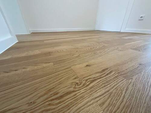 Parkettboden - KR an CS 03.02 MV 01.03Kernsaniertes Schmuckstück mit hochwertigem Parkettboden