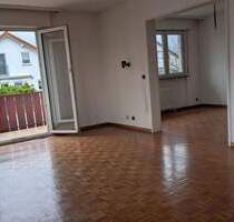 Helle 4-Zimmer-Wohnung mit Balkon in familienfreundlicher Lage - sofort verfügbar - Korntal