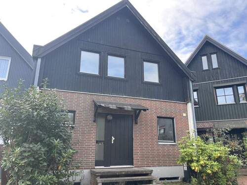 Bild 1 - PURNHAGEN-IMMOBILIEN - Reihenendhaus in Holzständerbauweise in ruhiger Lage von Bremen-Grohn