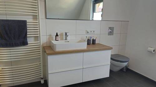 großzügiges Wohlfühlbad - 