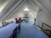 Offenes Dachstudio - 7 Zimmer Einfamilienhaus in Jestetten