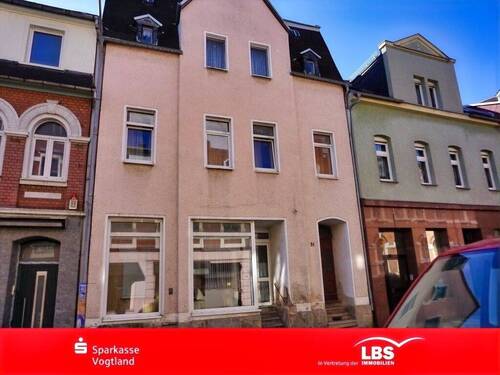 Straßenansicht vorn - 4 Zimmer Reihenmittelhaus in Falkenstein