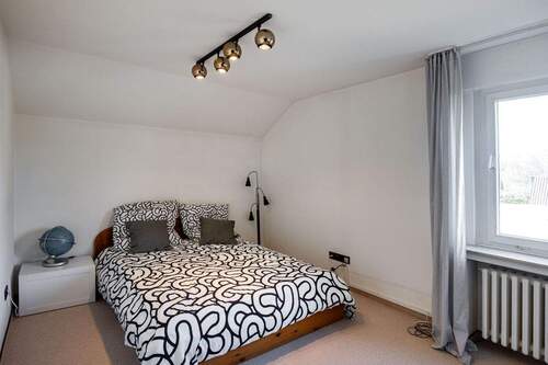 wohnl. ausgebauter Raum OG - 