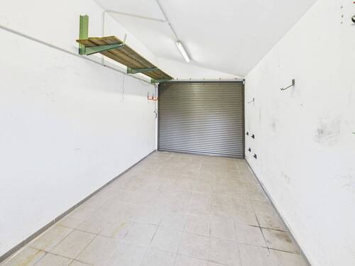 Garage - 