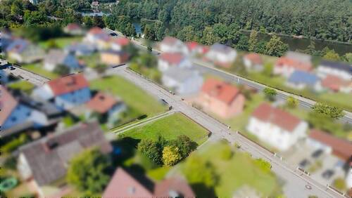 Draufsicht - Baugrundstück in ruhiger Wohngegend - mit genehmigtem Bauplan!