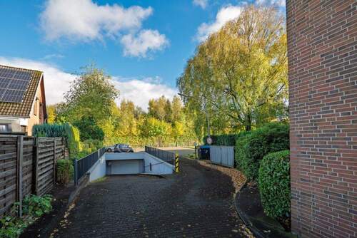 Tiefgarage inkl. - 3 Zimmer Etagenwohnung in Norderstedt