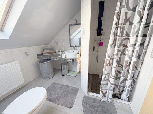 Badezimmer DachgeschossHaus - 