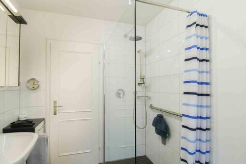 Badezimmer 1 - 