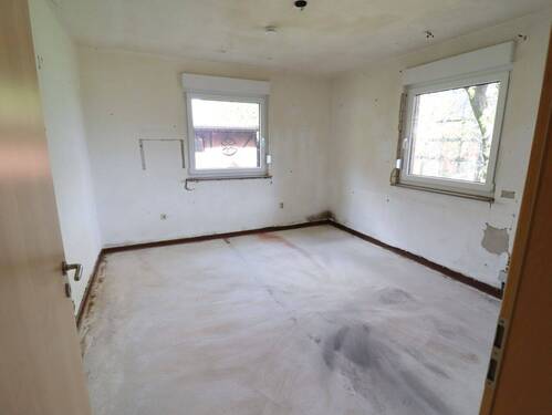 Zimmer EG - Einfamilienhaus mit 140,00 m&sup2; in Wetschen zum Kaufen