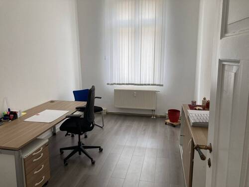 Büro 2 - 