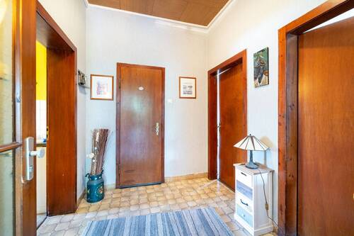 Wohnung 1 Flurbereich - Mehrfamilienhaus, Wohnhaus mit 344,90 m² in Borgholzhausen zum Kaufen