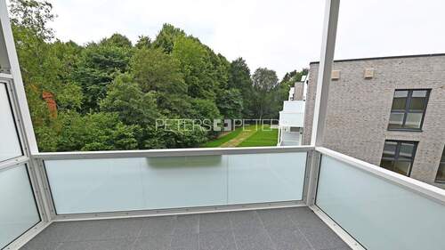 Balkon - Etagenwohnung mit 72,20 m² in Neumünster zur Miete