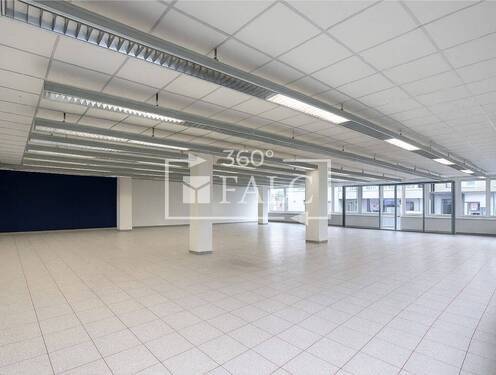 Titelbild chatgpt - 385 m² Freiheit für Ihre Geschäftsidee - mitten in Geestemünde!