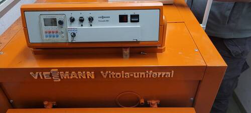 B 8 - Heizung - Viessmann.jpg - 