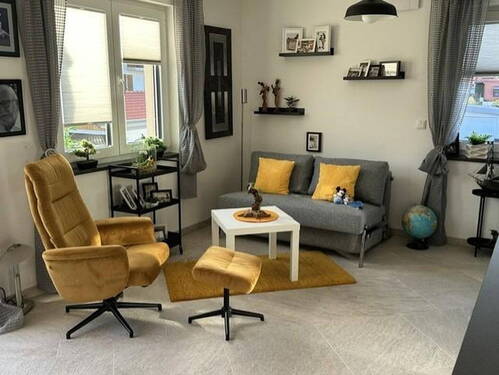 Wohnzimmer - Etagenwohnung mit 58,50 m&sup2; in Brunnthal zum Kaufen