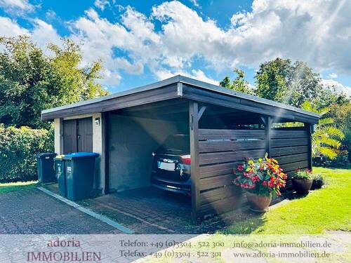 Garage und Carport - 