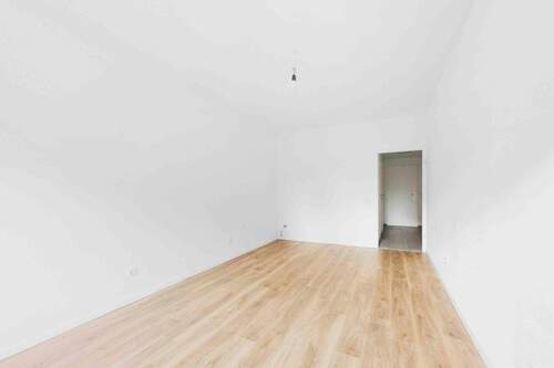 Schlafzimmer - 1 Zimmer Etagenwohnung zum Kaufen in Reutlingen