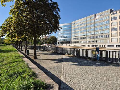 20250813_173715.jpg - Etagenwohnung zum Kaufen in Berlin