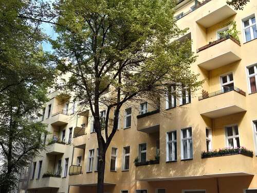 20250827_152842.jpg - Etagenwohnung mit 37,50 m&sup2; in Berlin zum Kaufen