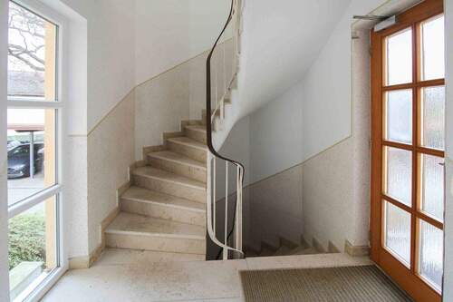 Hausflur Ansicht 02 - 