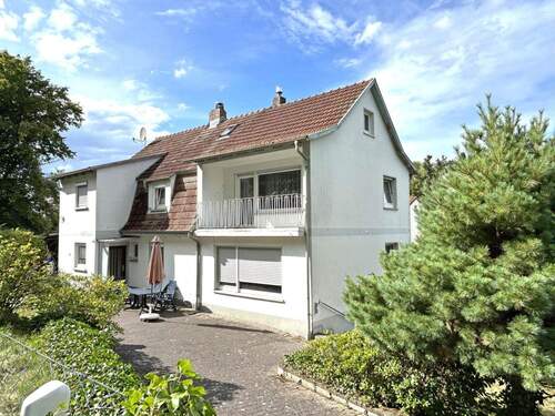 Außen - 8 Zimmer Mehrfamilienhaus, Wohnhaus zum Kaufen in Kulmbach