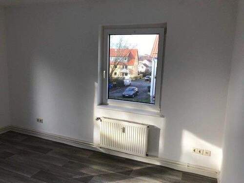 Wohnzimmer Blick 2 - 3 Zimmer Etagenwohnung in Seesen