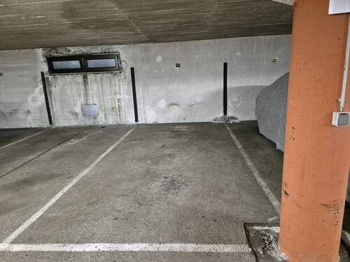 Tiefgaragenstellplatz - 