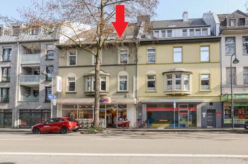 Frontansicht - Ladenlokal in zentraler LageAnfang Fußgängerzone von Lev.-Opladen * ca. 411,59 m² Verkaufsfläche + Lagerfläche u. Bü...